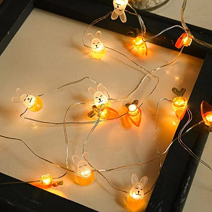 (2m) 20 LED's Oster Deko Lichterkette Karotten / Hase / Eier Beleuchtung (Batteriebetrieben) - Warmweiss