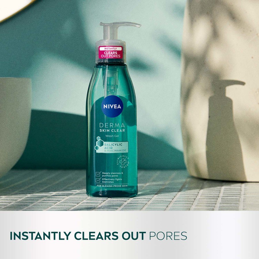 NIVEA Derma Skin Clear Wash Gel 150ml