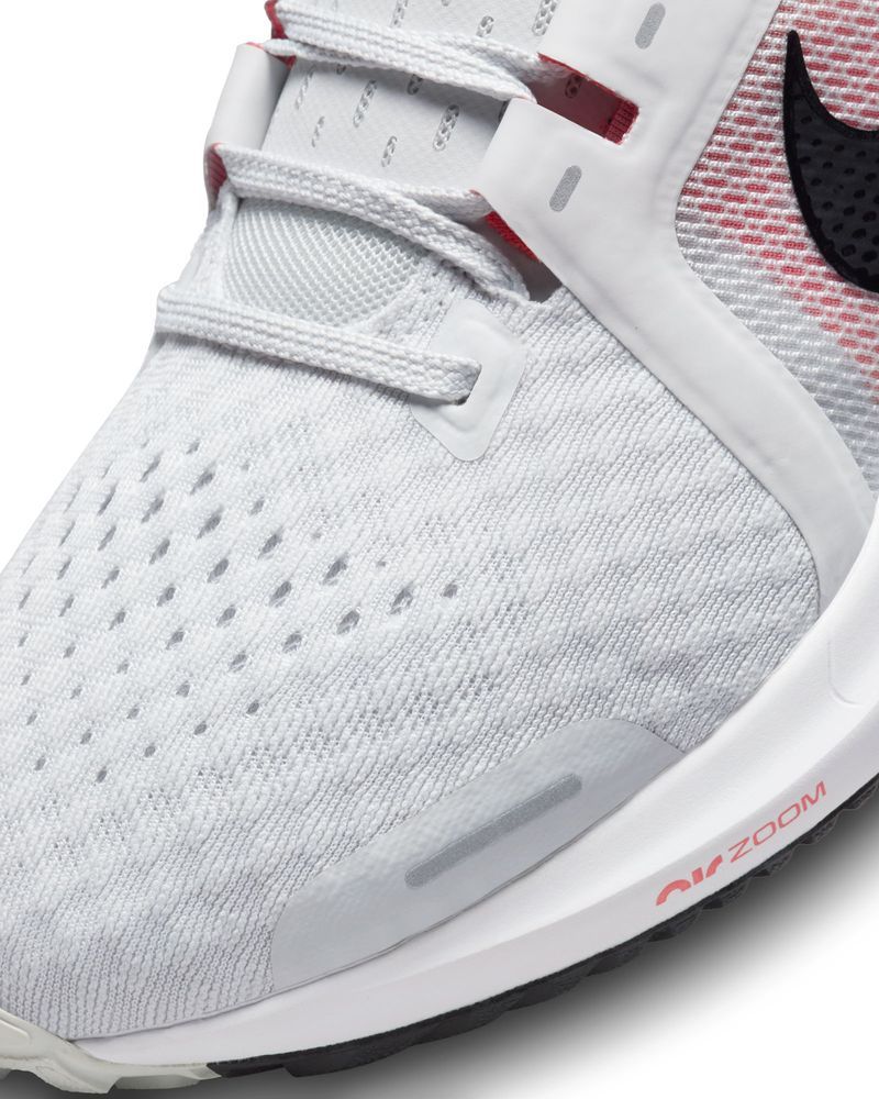 Chaussures de running Nike Vomero 16 Gris pour homme
