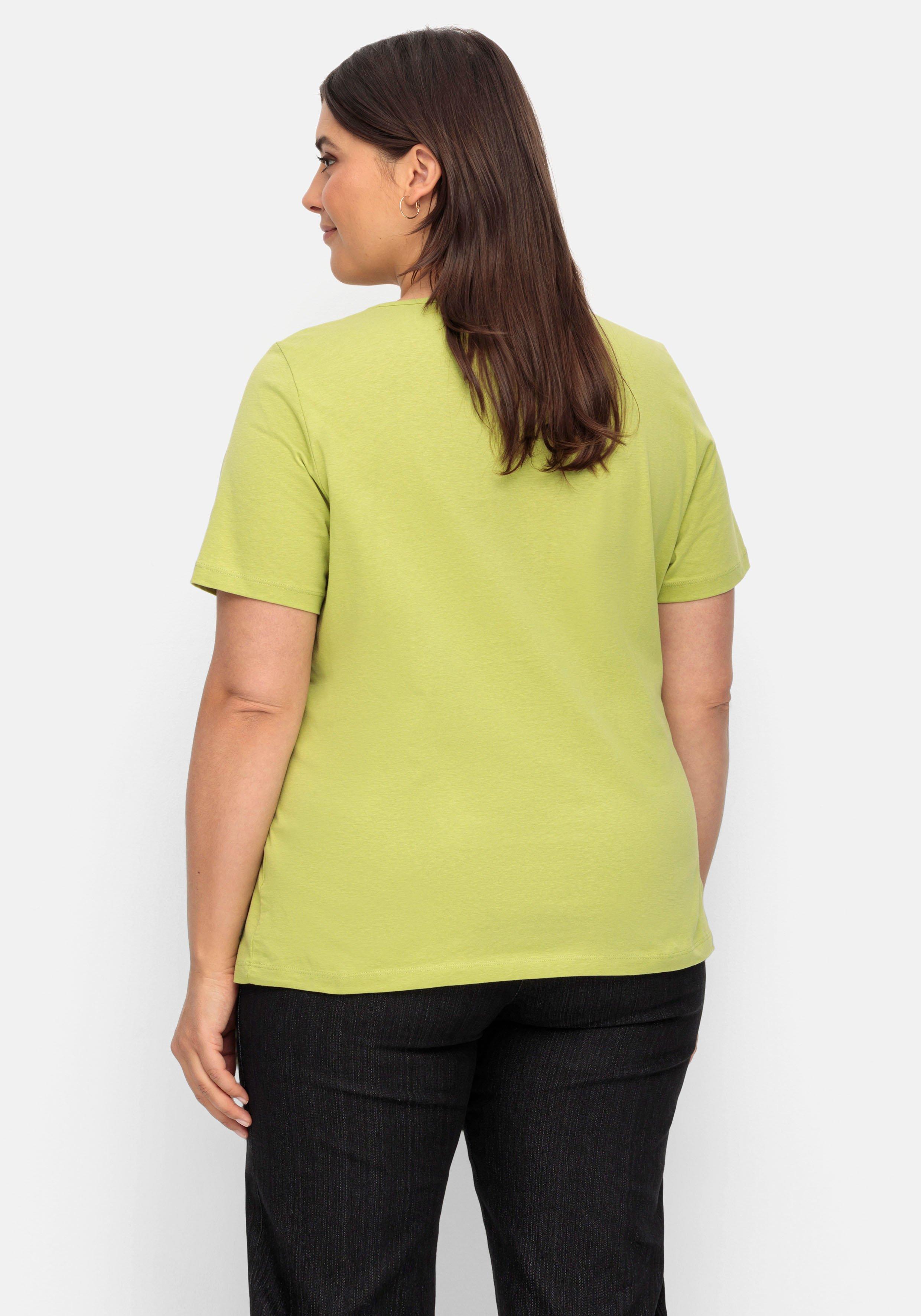 Shirt mit Blumenmuster aus Ziersteinchen vorn