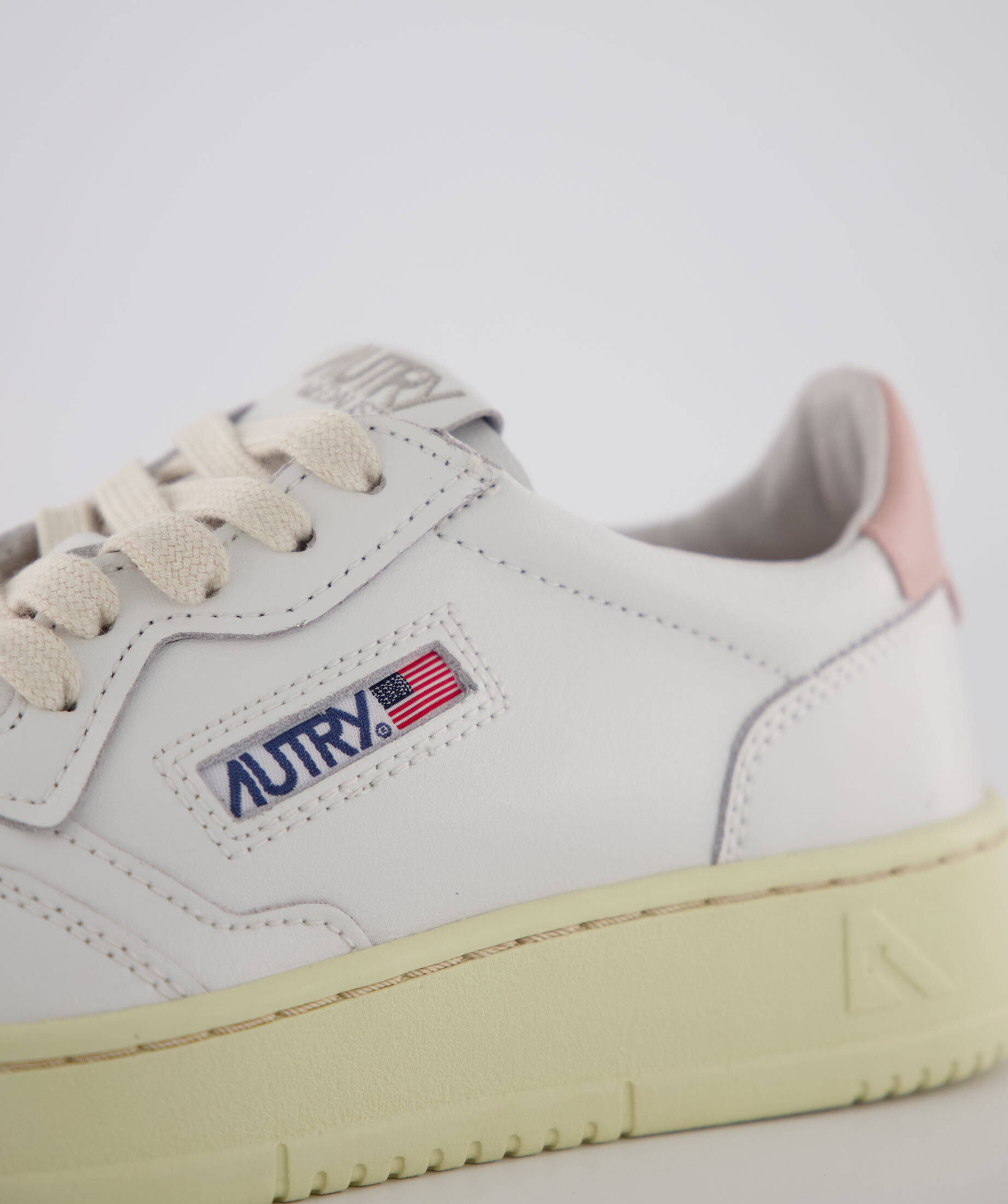 Autry| Damen Sneaker 01 LOW