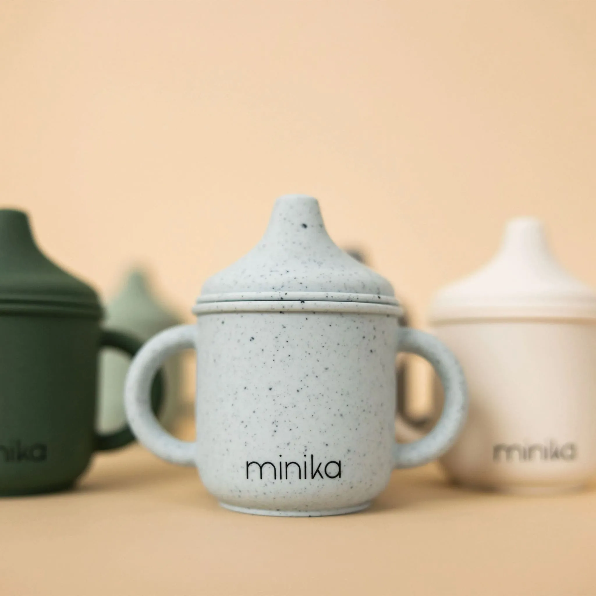 Minika Verre à Bec en Silicone