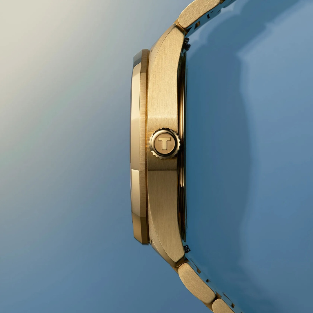 Tissot PRC 100 Solar Quartz 34mm Goldig