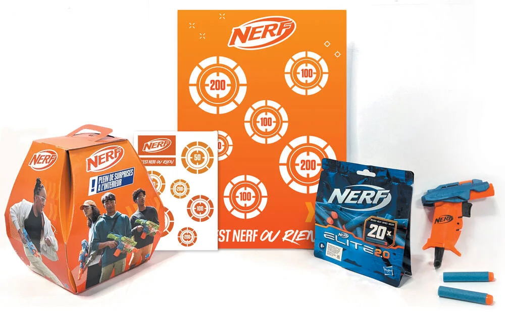 NERF -BOITE SURPRISE AVEC UN BLASTER DES FLECHETTES STICKERS ET POSTER