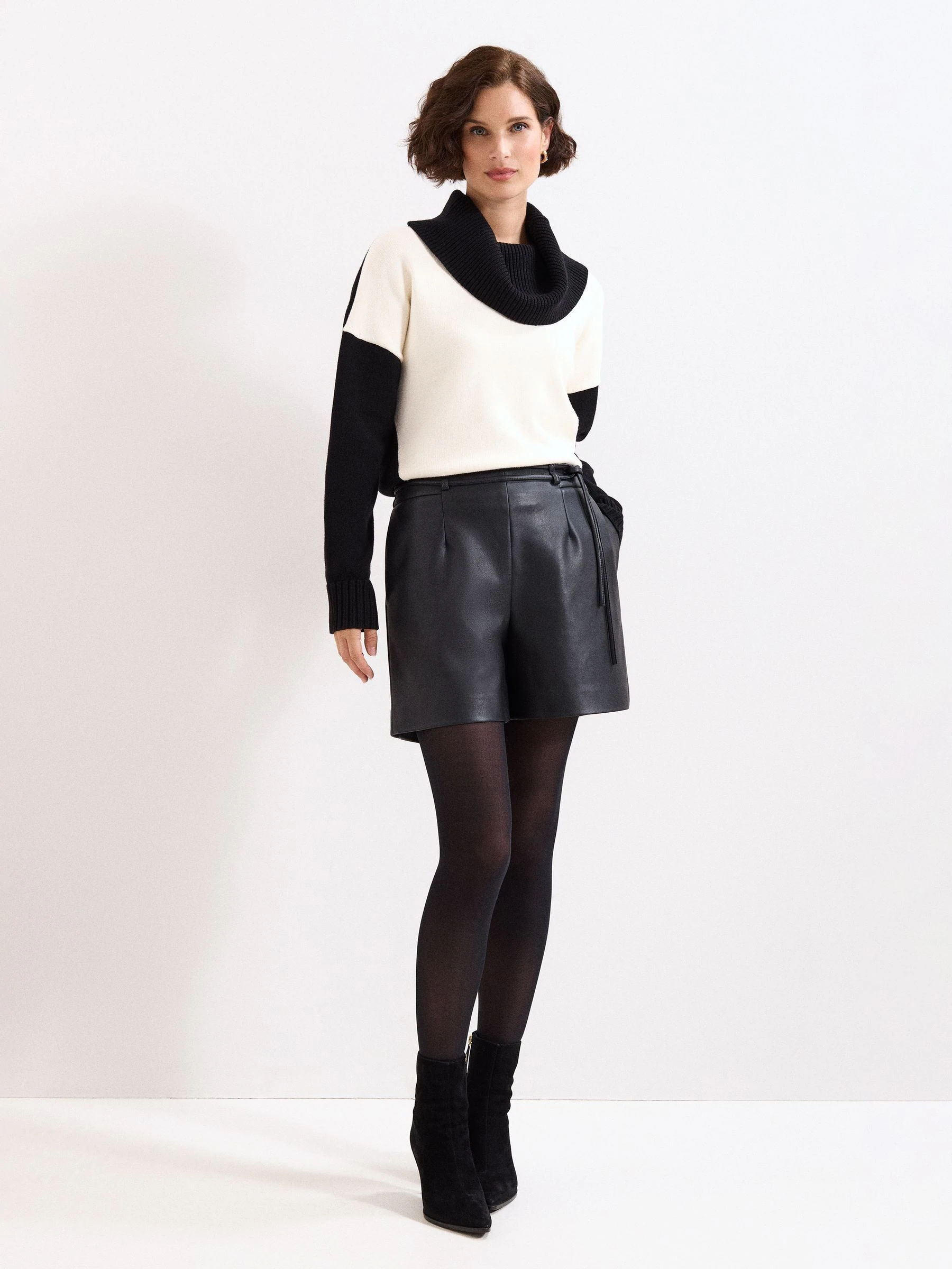 Phase Eight Finlay Shorts