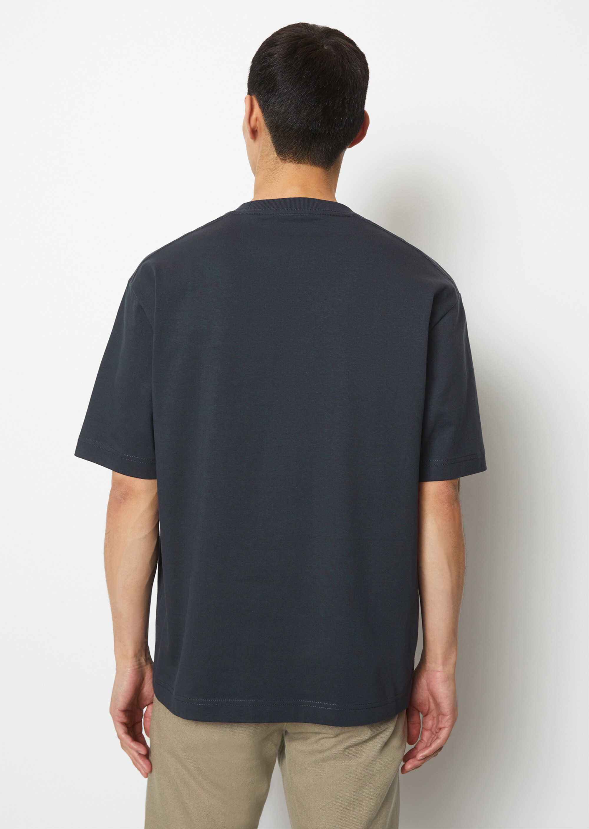 T-Shirt relaxed in schwerer Heavy-Jersey-Qualität