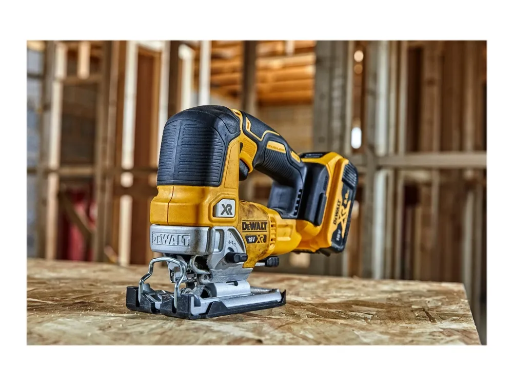 DeWALT - Stiksav - ledningfri - intet batteri - 18 V - SOLO