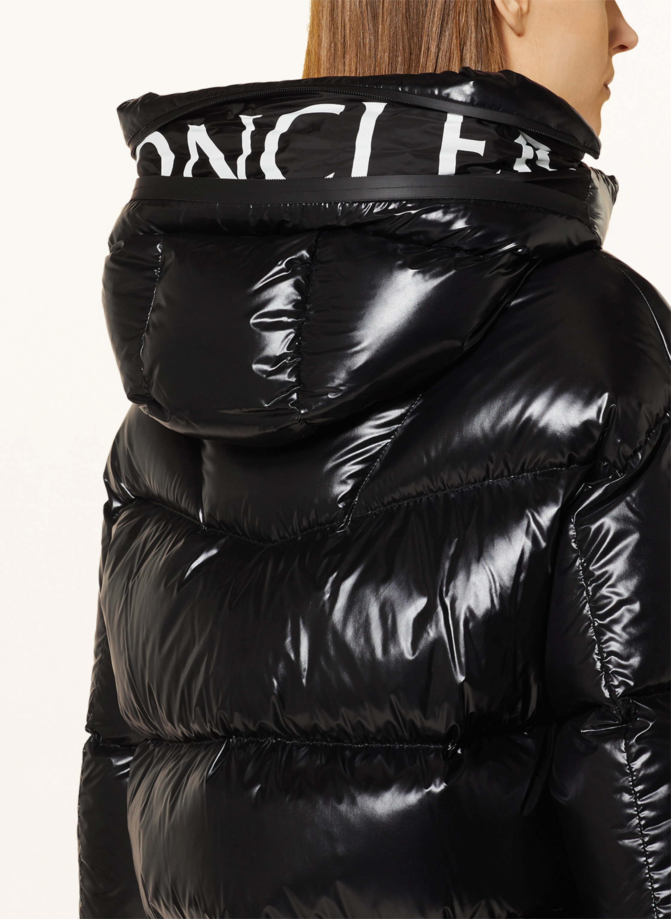 MONCLER Daunenjacke HUPPE