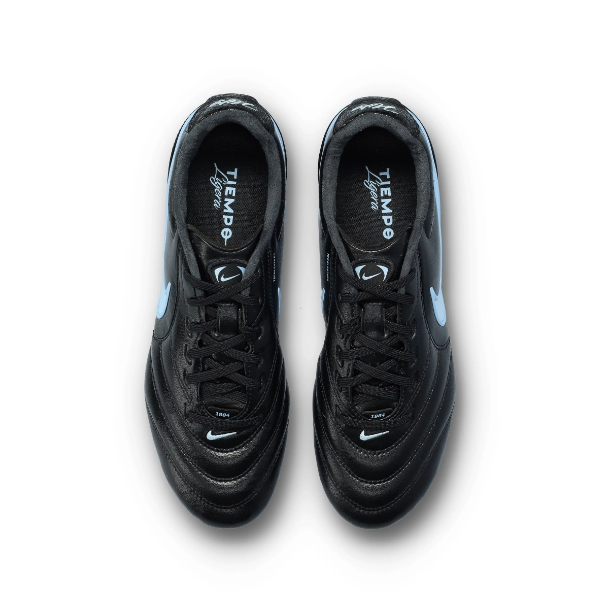 Chuteira Nike Tiempo Ligera Pro FG