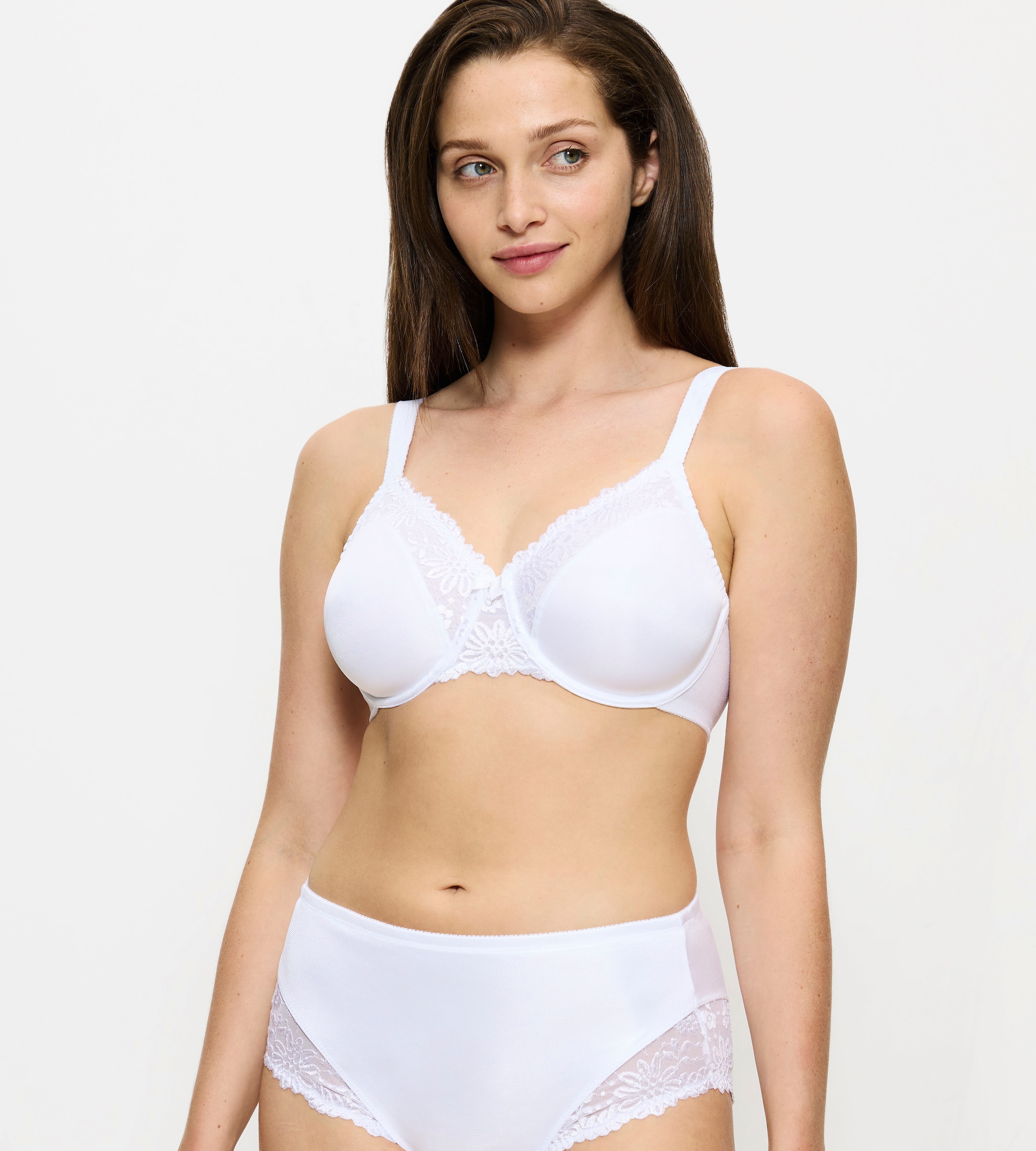 Triumph Minimizer-BH »Ladyform Soft« verkleinert die Brust optisch um eine Cup-Grösse