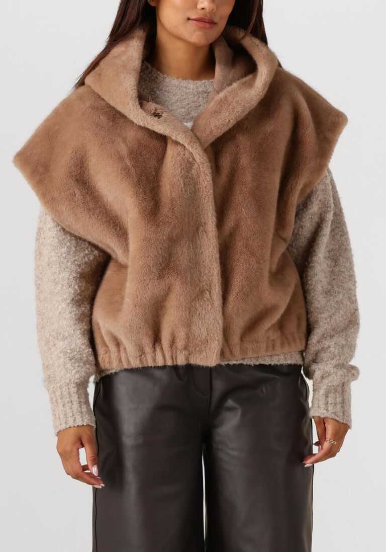 bruine studio ar faux fur jas olena