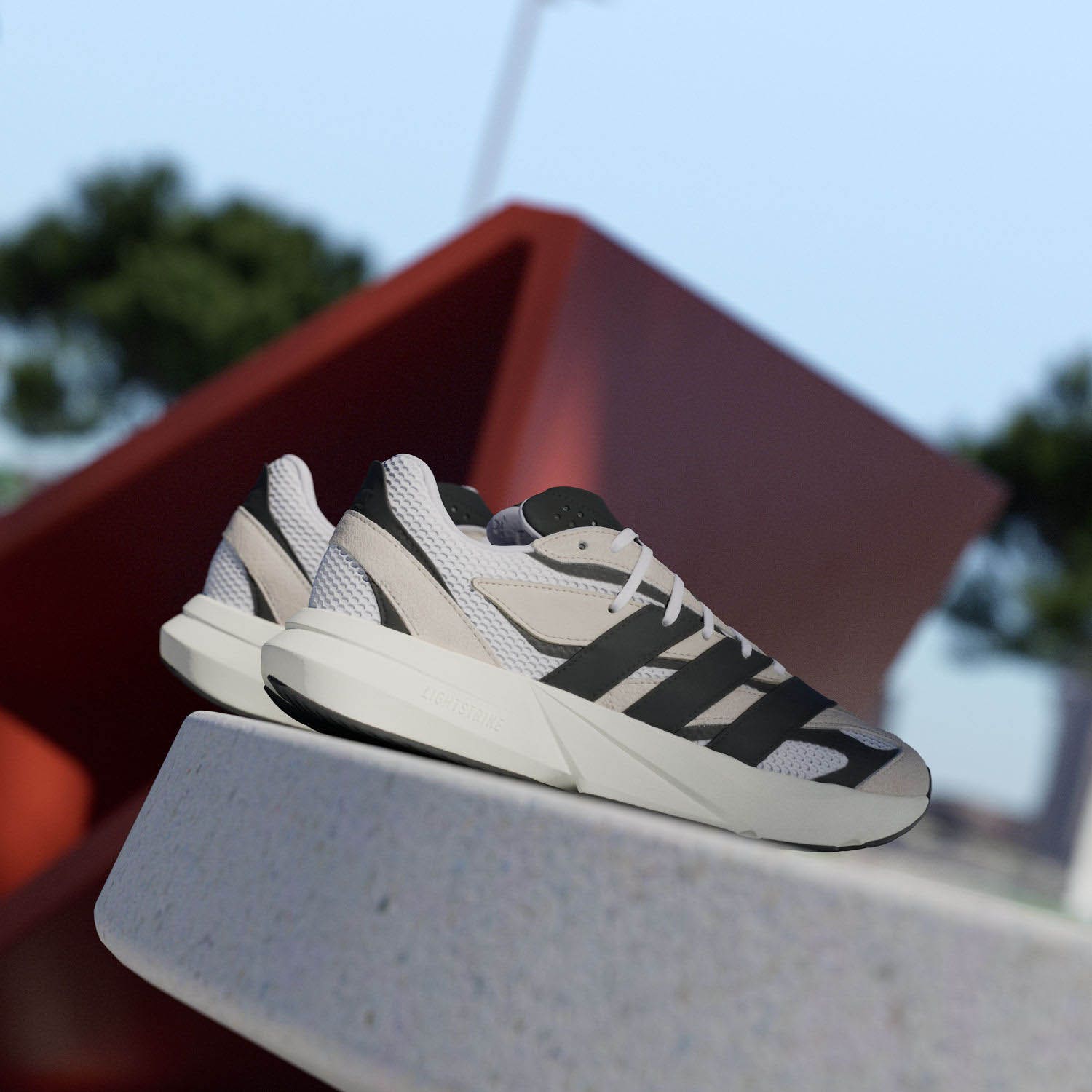 adidas  Lightblaze