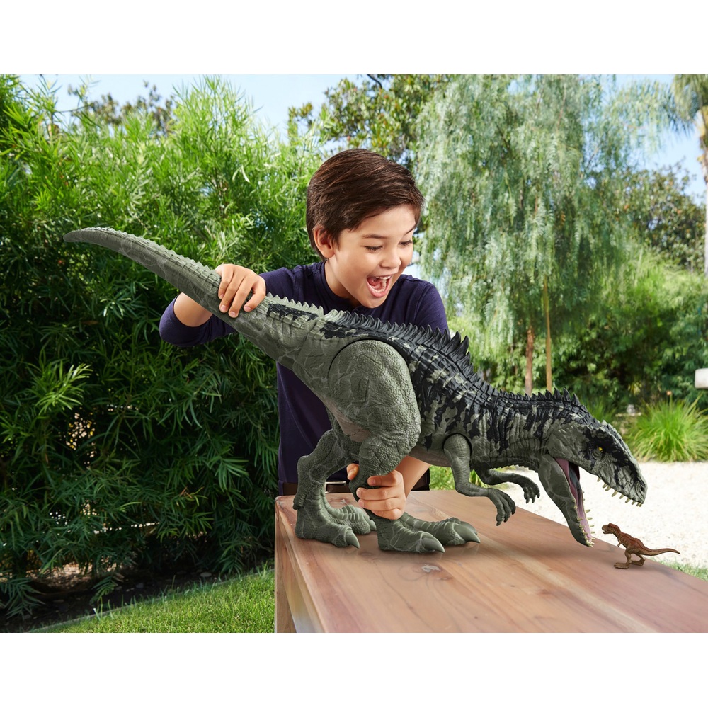 Jurassic World Dominion: Superkolossale Giganotosaurus-Dinosaurierfigur (35,5 cm)
