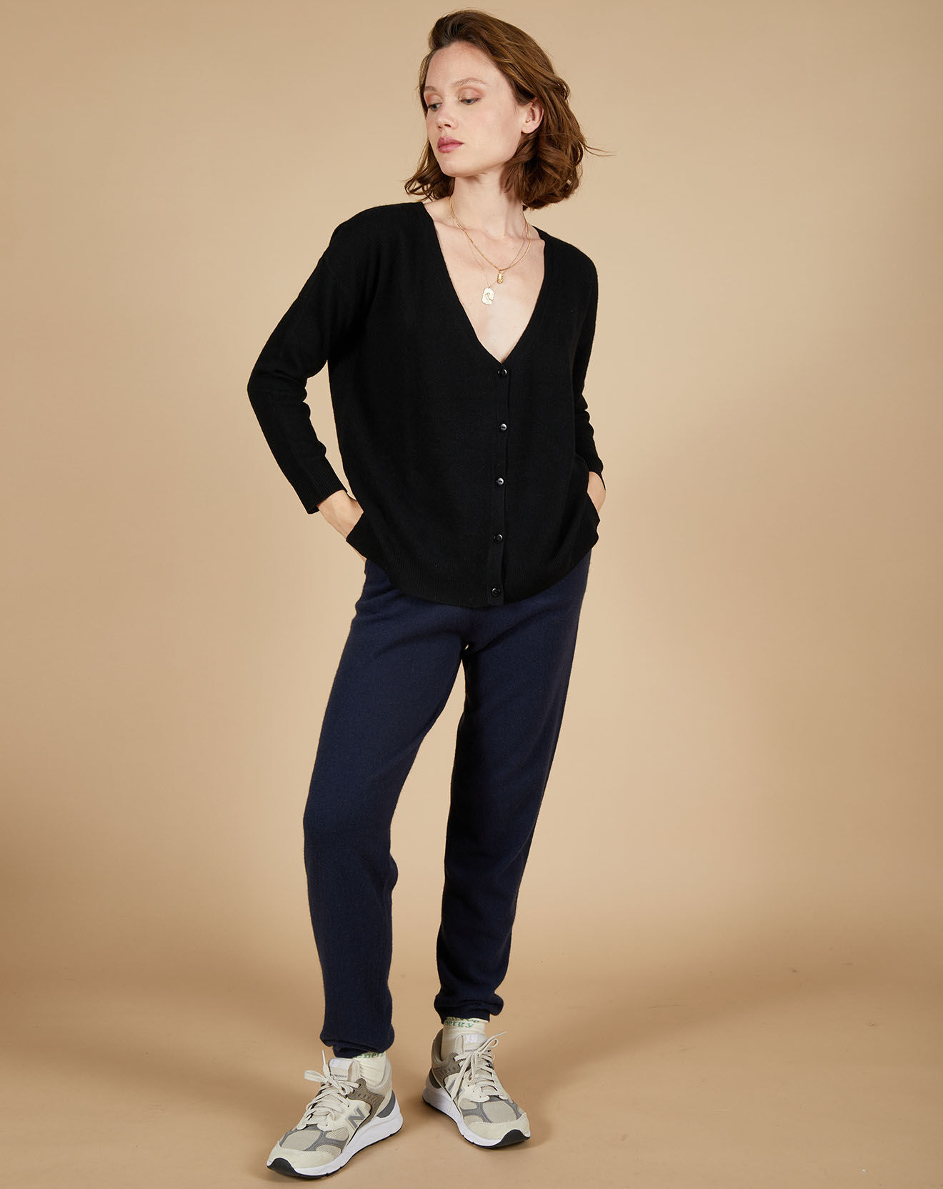 Cashmere Tribu Cardigan large 100% Cachemire Alisson2 noir