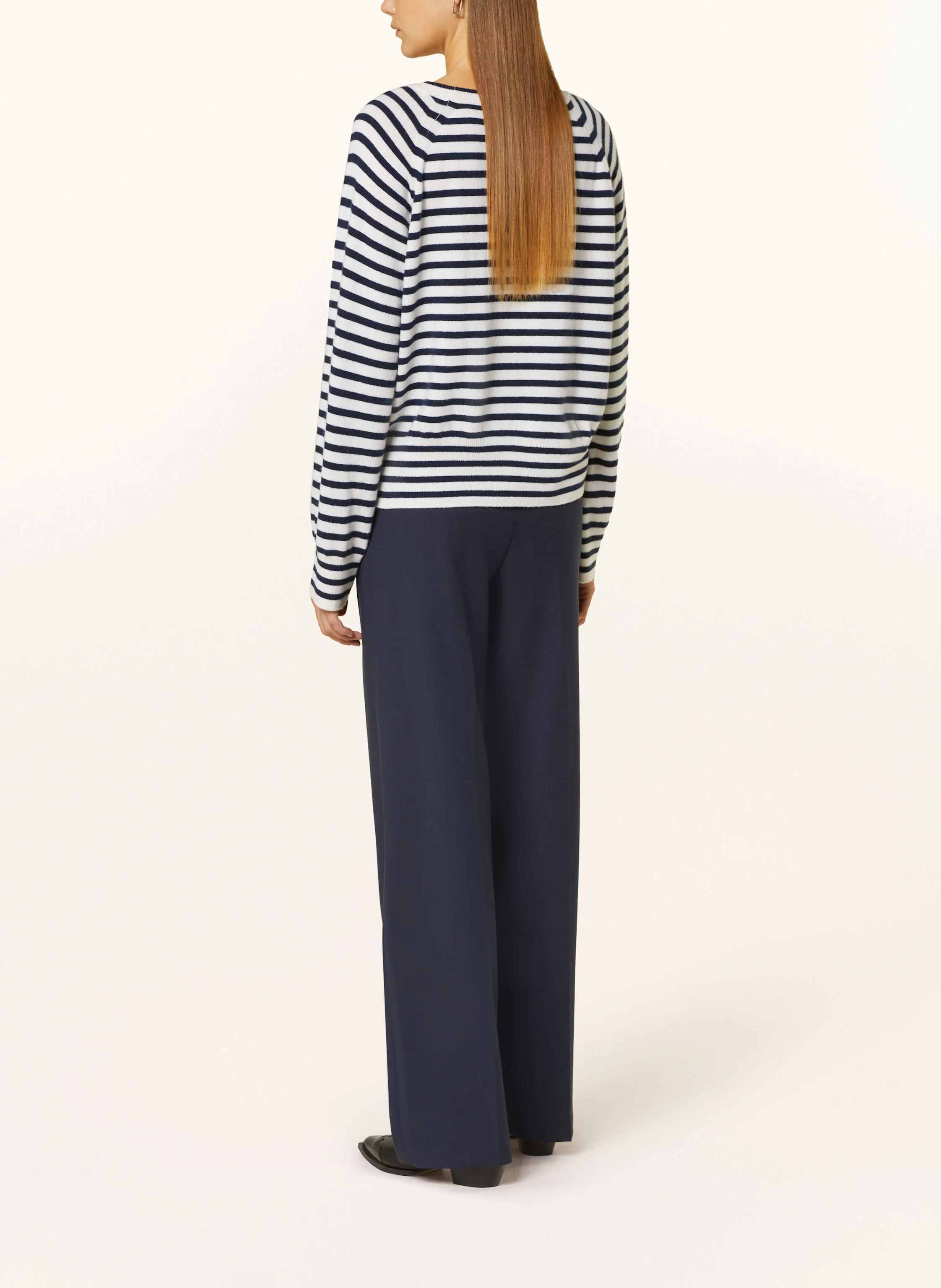 CLOSED Pullover