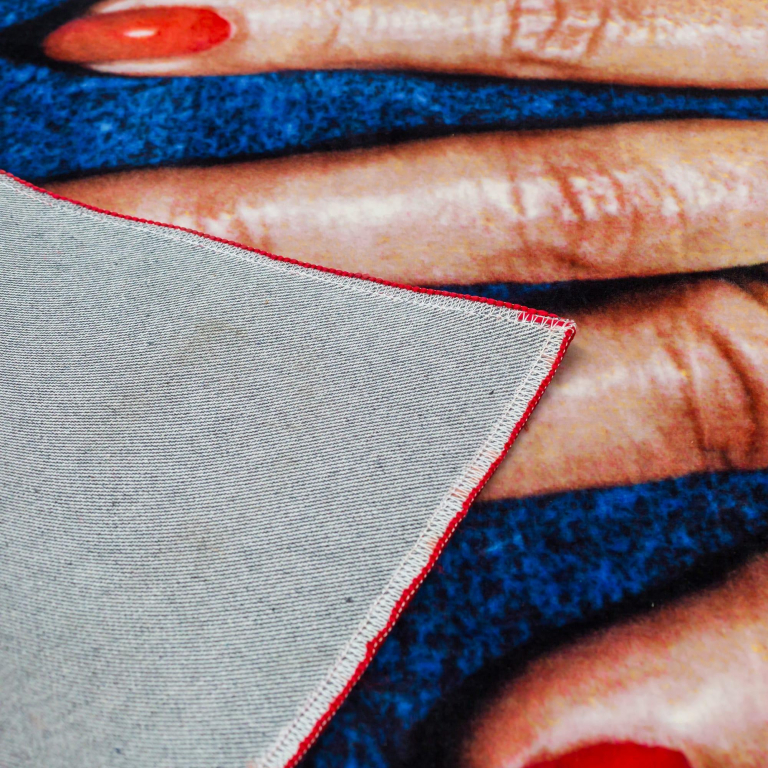 Seletti Toiletpaper vloerkleed 280x194 Lady on Carpet