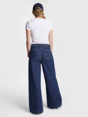 Calça jeans de perna larga e modelagem relaxada adaptável