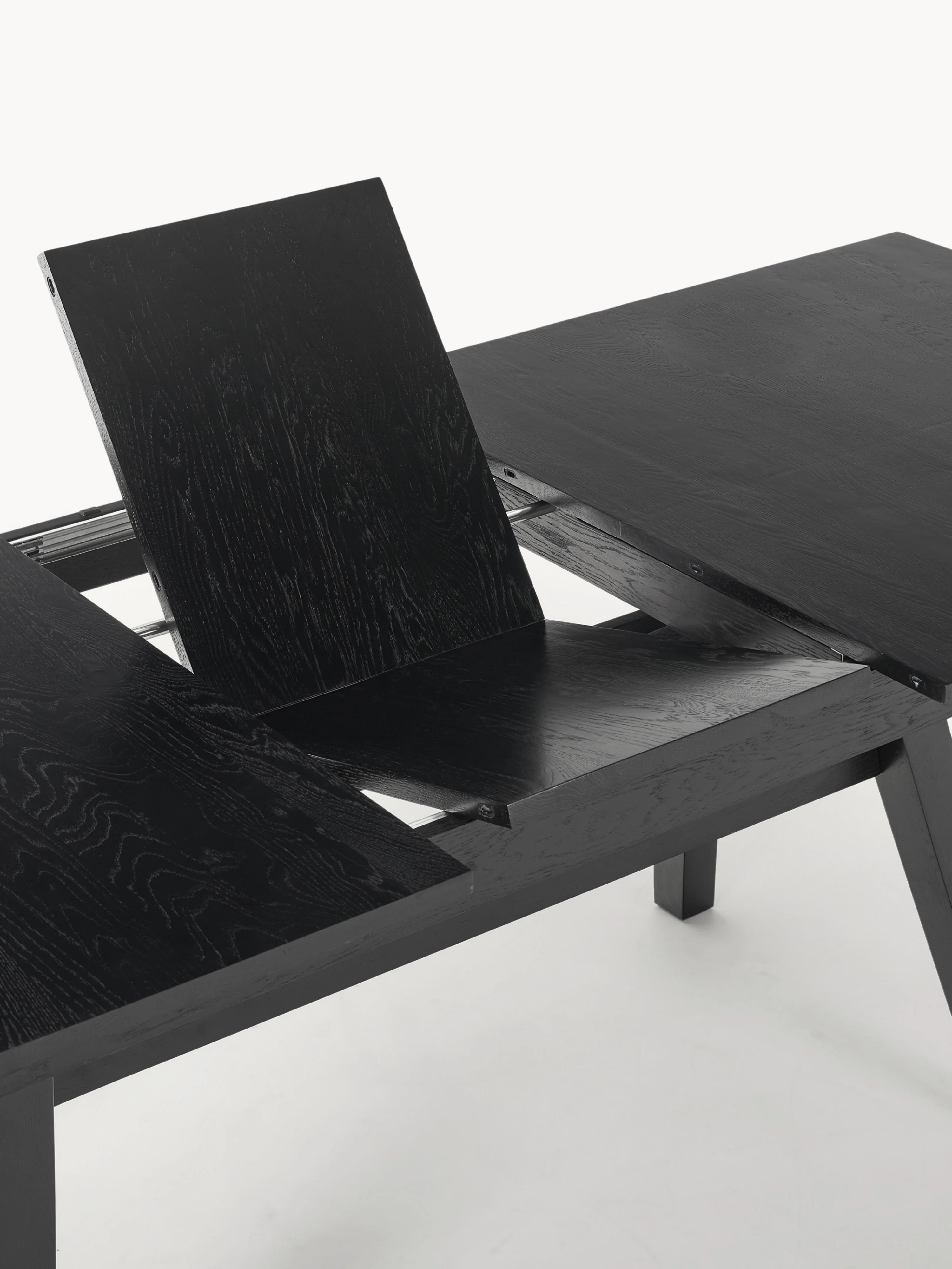 Uitschuifbare eettafel Ethan, in verschillende formaten