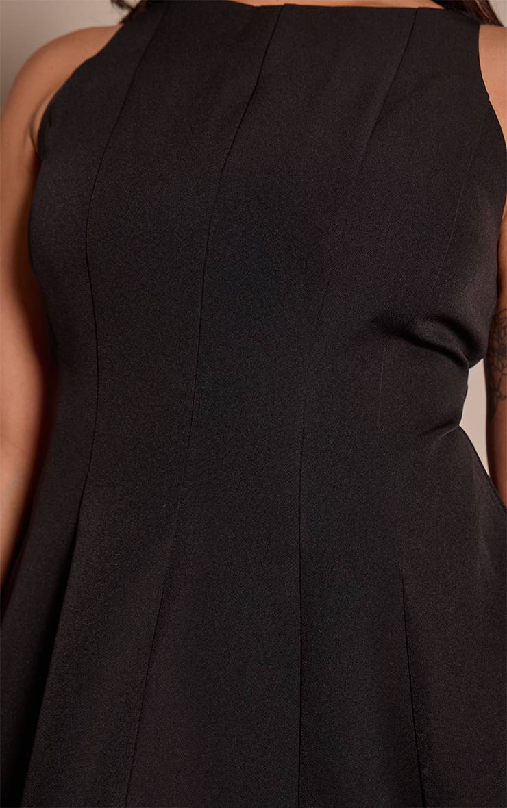 Noir Robe Droite Grande Taille En Tissu Tissé Plissé À Encolure Oblique
