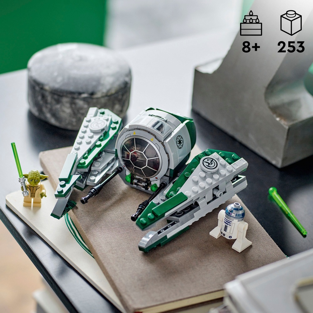 LEGO Star Wars 75360 Yodas Jedi-Sternenjäger-Set mit R2-D2