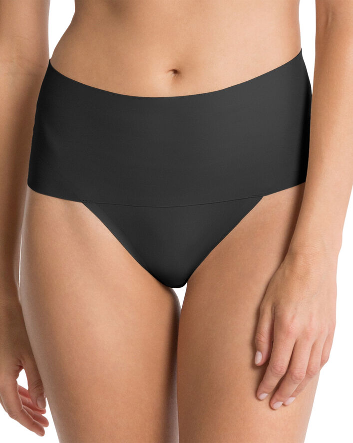Spanx Undie-tectable Thong Sort