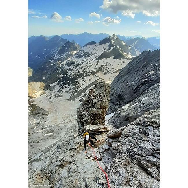 CHEMIN DES CRETES - LES 100 PLUS BELLES GRANDES VOIES EN FRANCE
