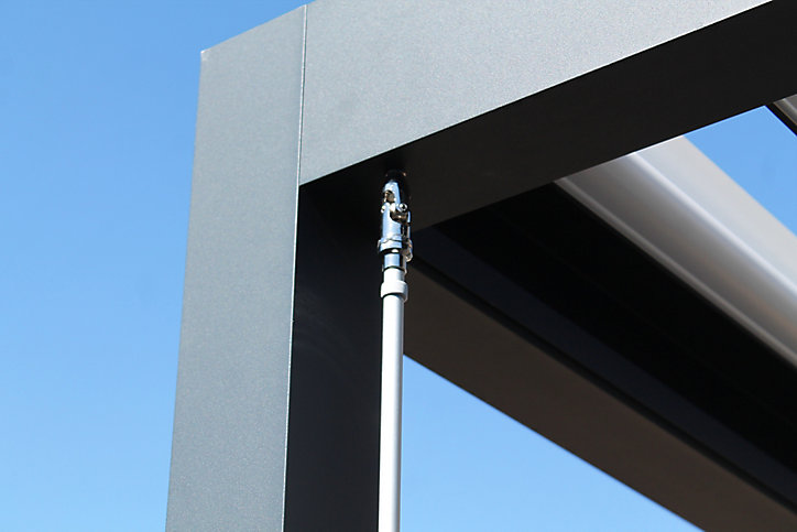 Pergola bioclimatique autoportante manuelle aluminium Salto 4,13 x 3,08 m LDD