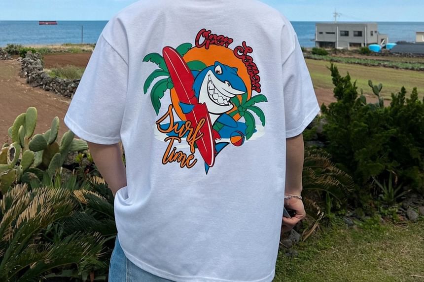 SeoulPop - Losse T-shirt met korte mouwen en haaienprint