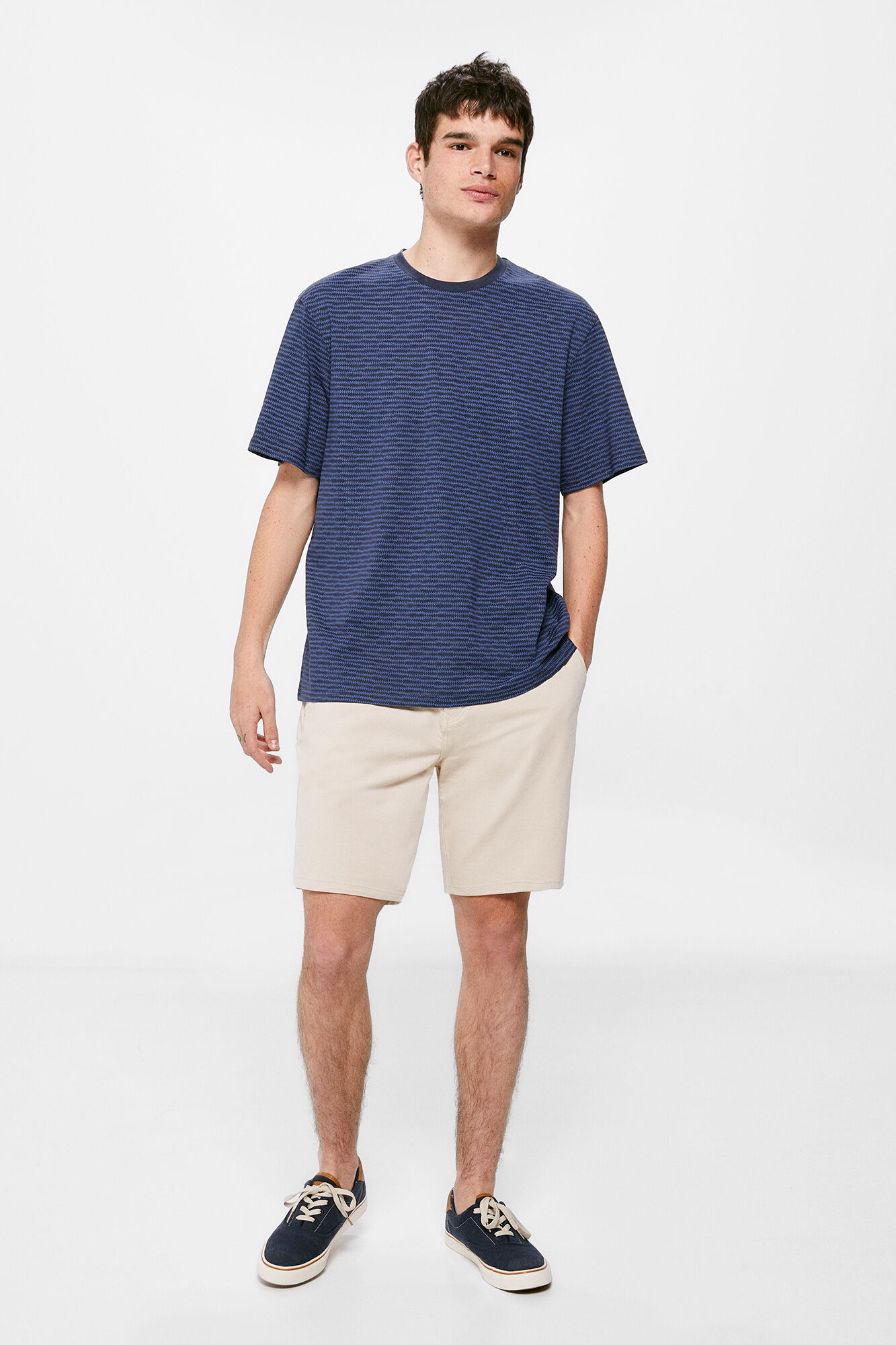 Camiseta com estampa total - azul escuro