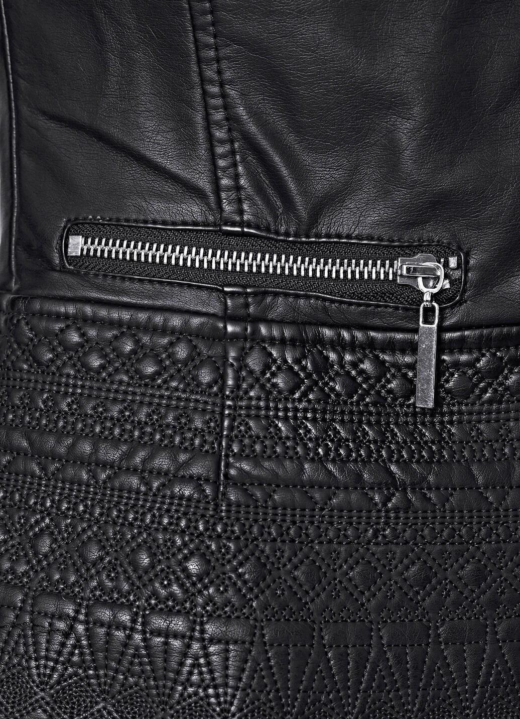 Blazer mit toniger Stickerei