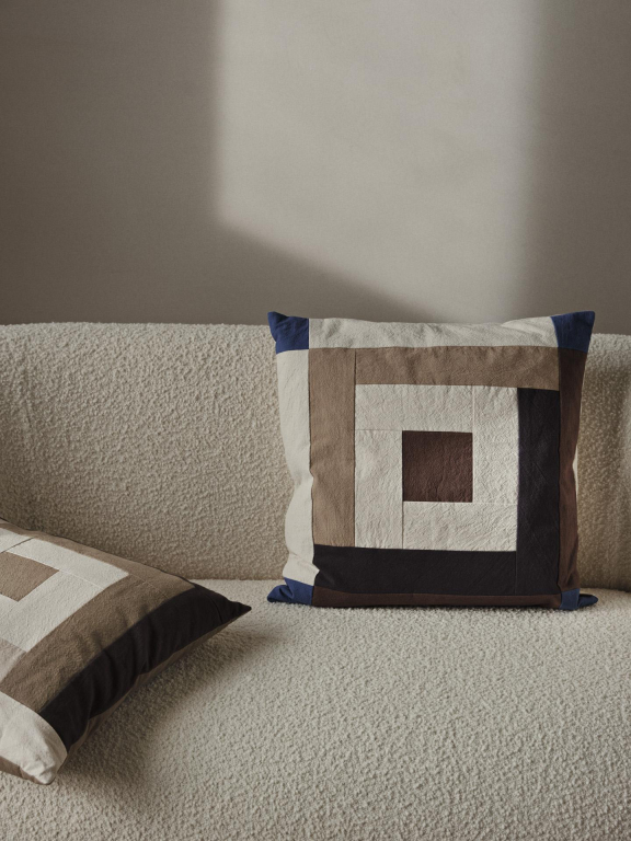 Ferm Living Border Patchwork kussen 50x50 Coffee/Dark Sand