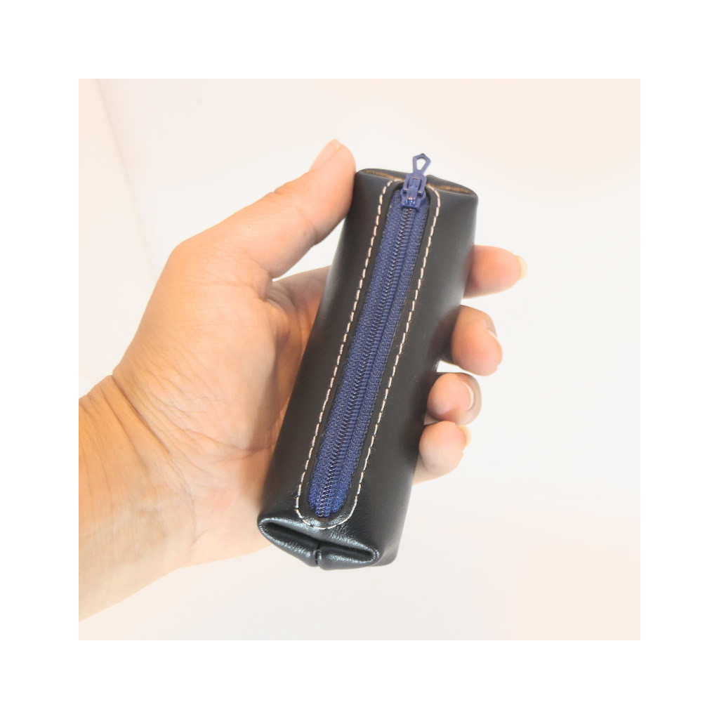 Trousse à dés Nomade - Noire / Bleue