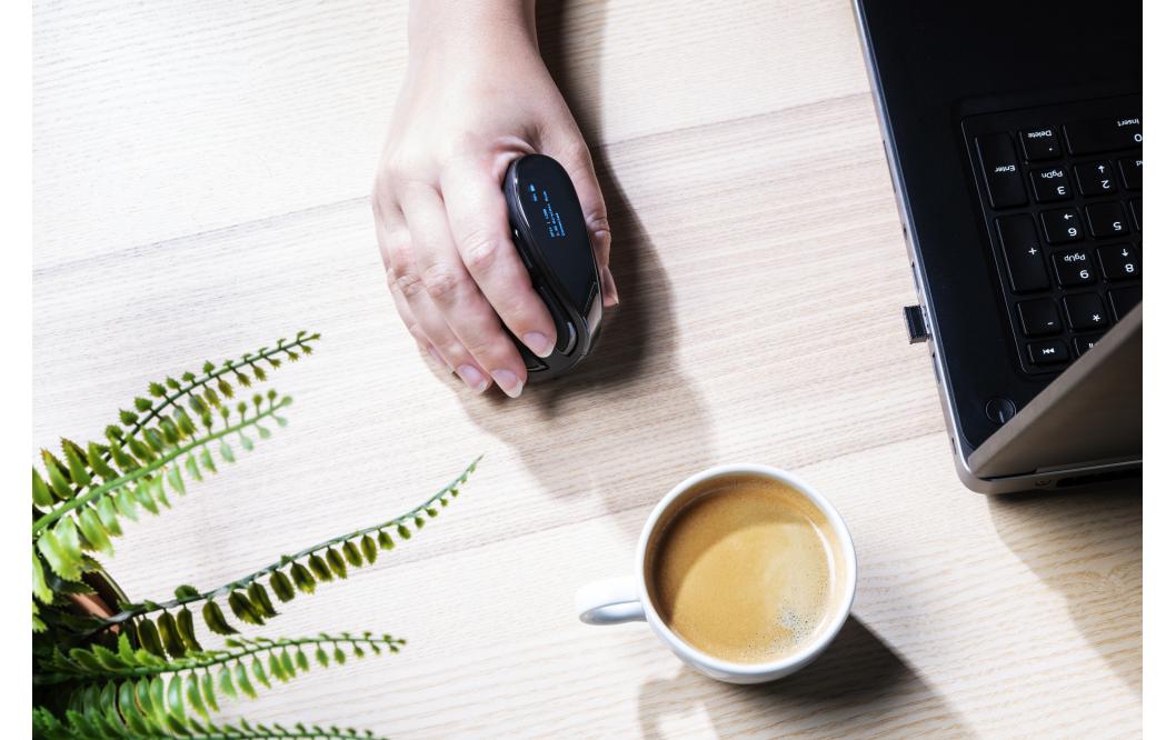 Ergonomische Maus Voxx RechargeableWiederaufladbare, ergonomische Funkmaus mit Digitalanzeige