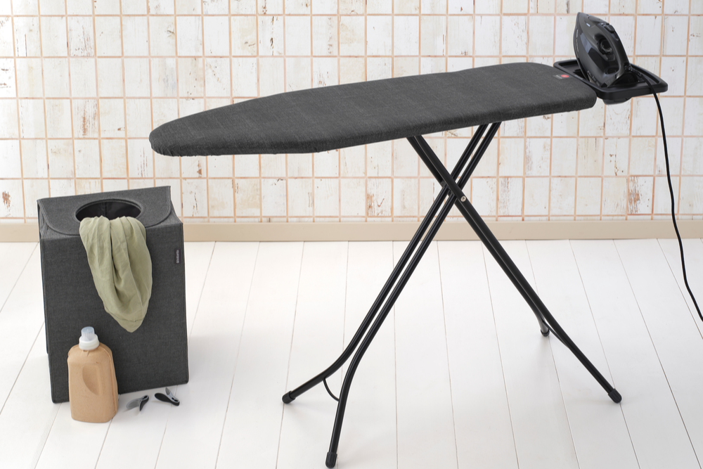 Strijkplank B, 124x38 cm, solide strijkerhouder - Denim Black