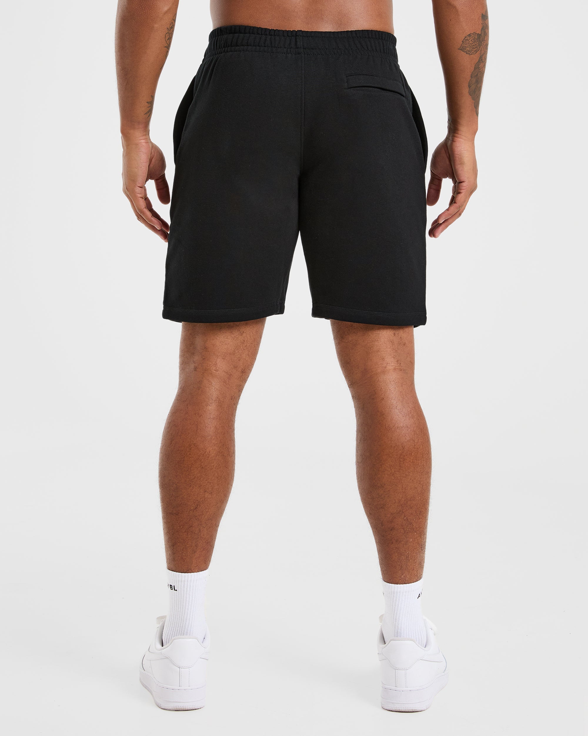 Essential Lightweight 7