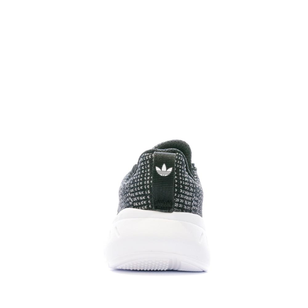 Adidas Baskets Noir/Blanc Garçon Adidas Swift Run 22