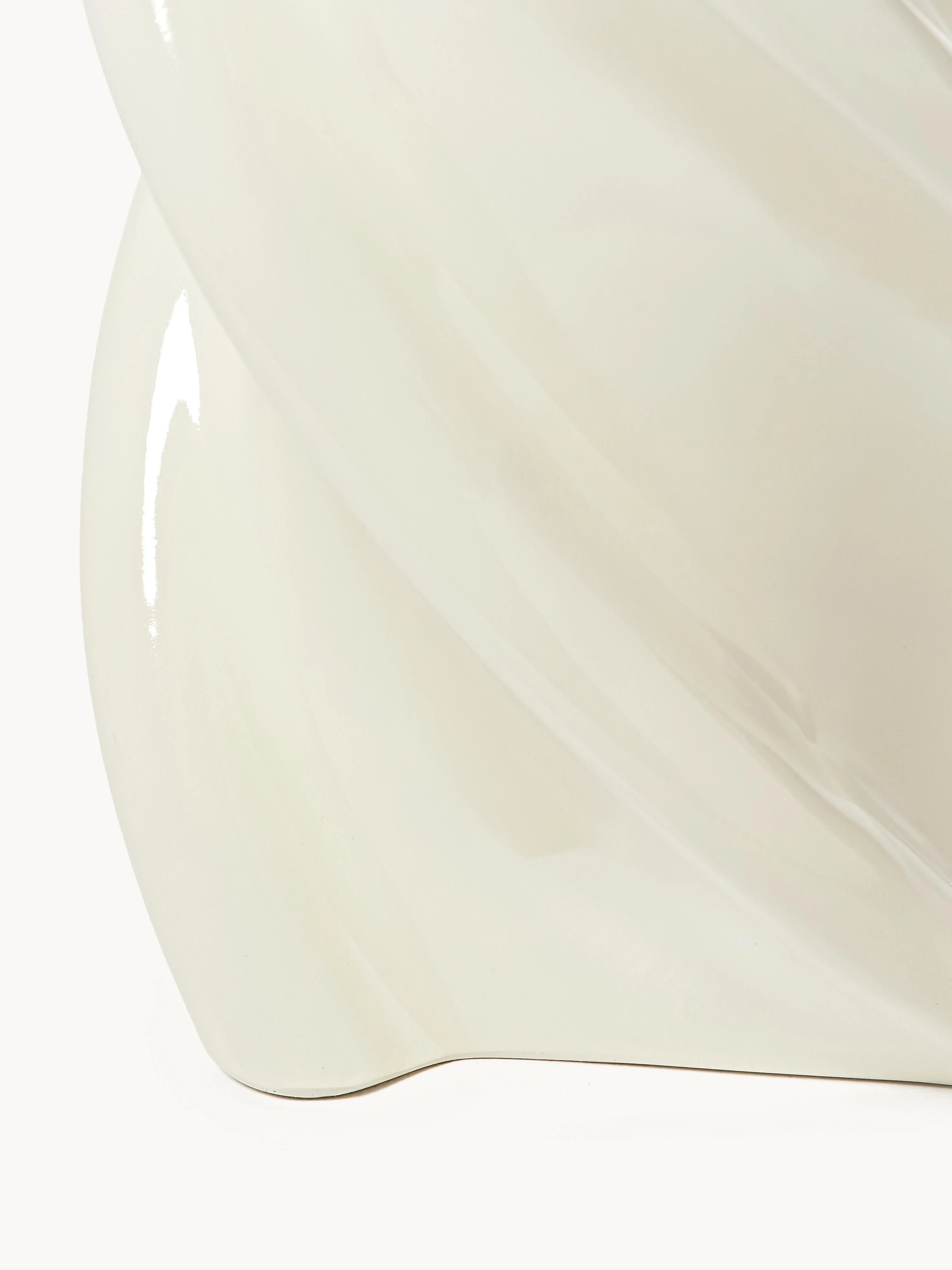 Bijzettafel Marshmallow in organische vorm