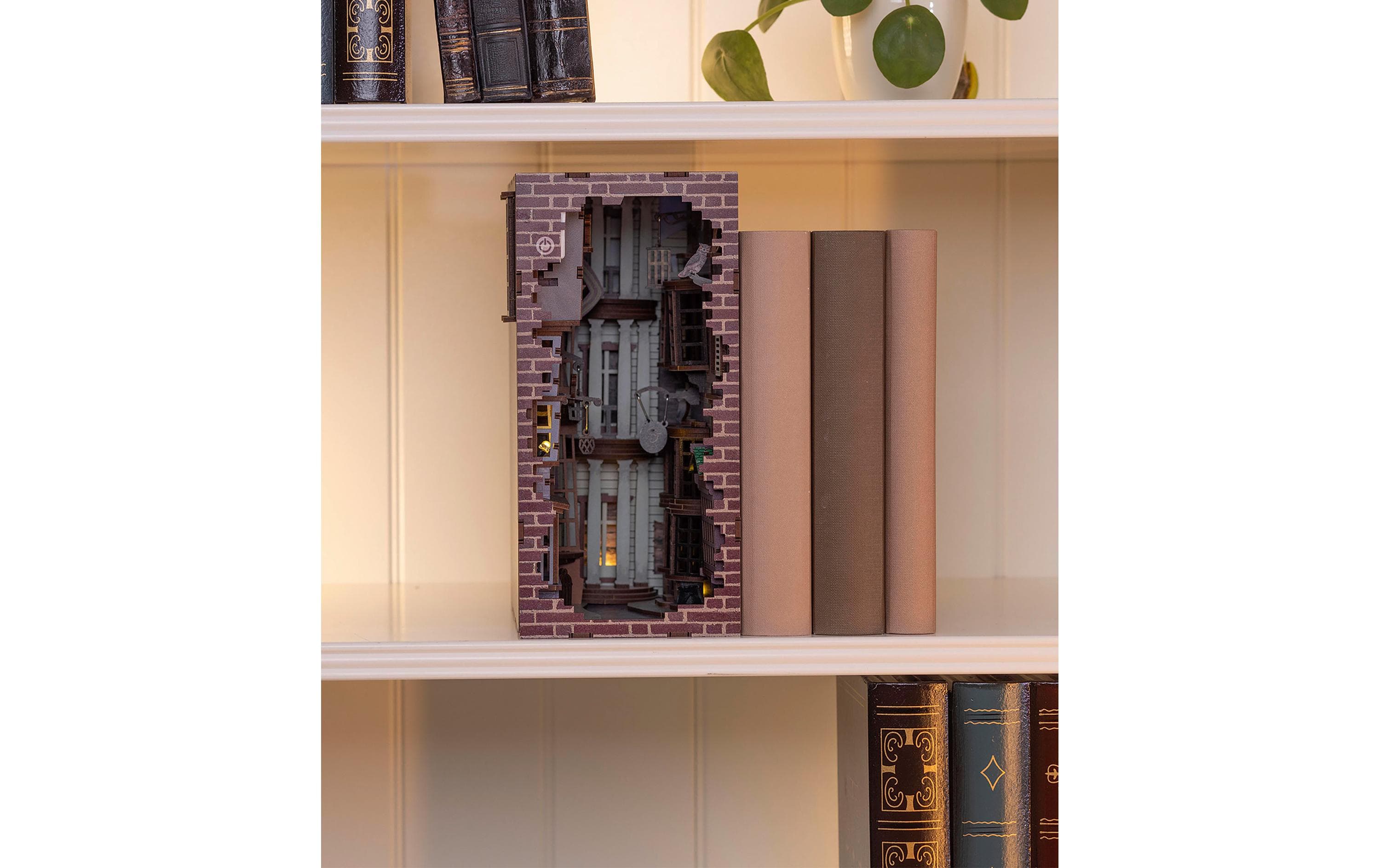 Bausatz Diagon Alley Harry PotterHolzbausatz mit LED-Beleuchtung und Berührungssensor