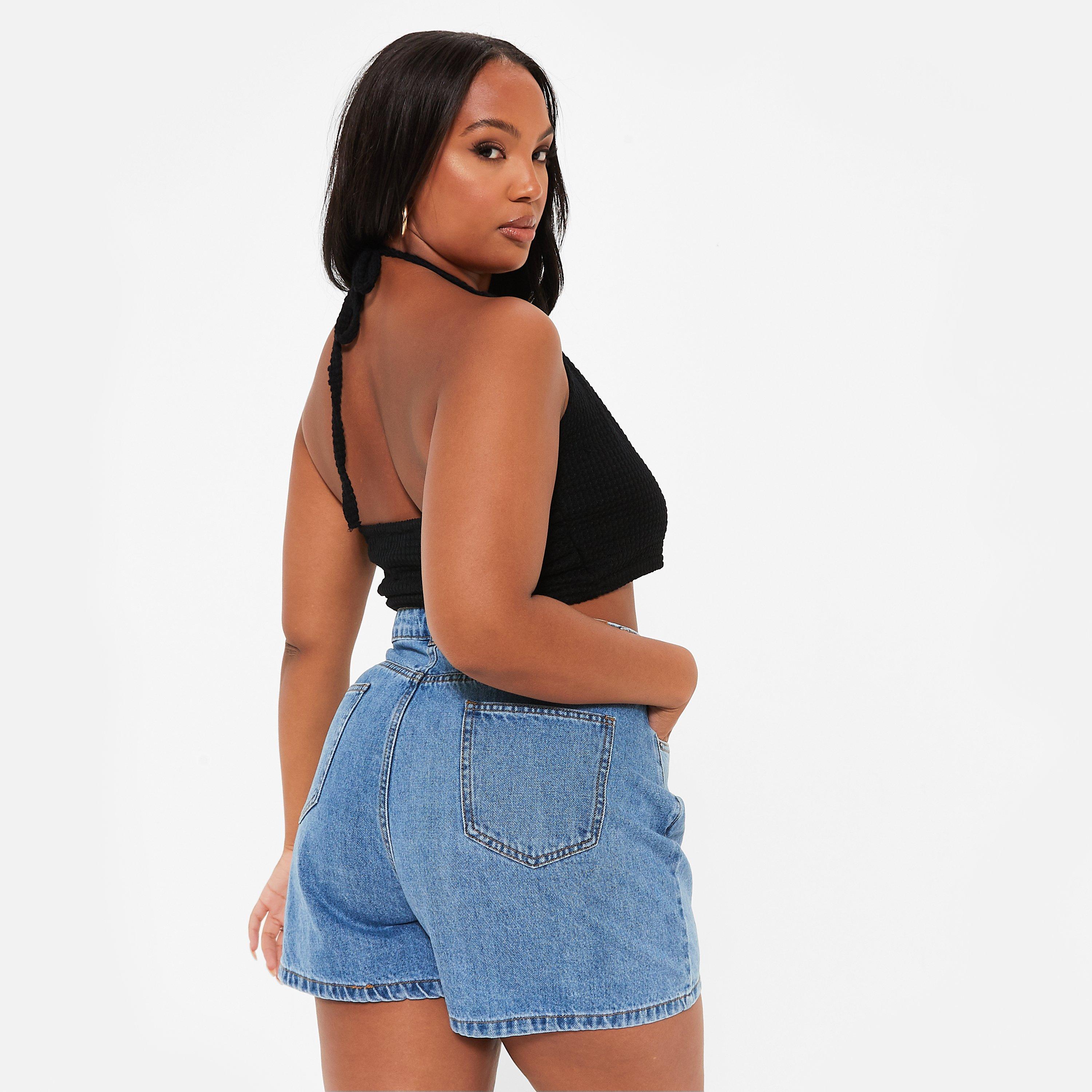 I Saw It First ISAWITFIRST Waffle Textured Halterneck Keyhole Crop Top