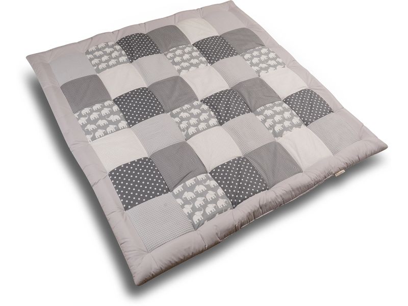 Ullenboom Krabbeldecke Graue Elefanten 140 x 140 cm Babydecke mit Elefanten