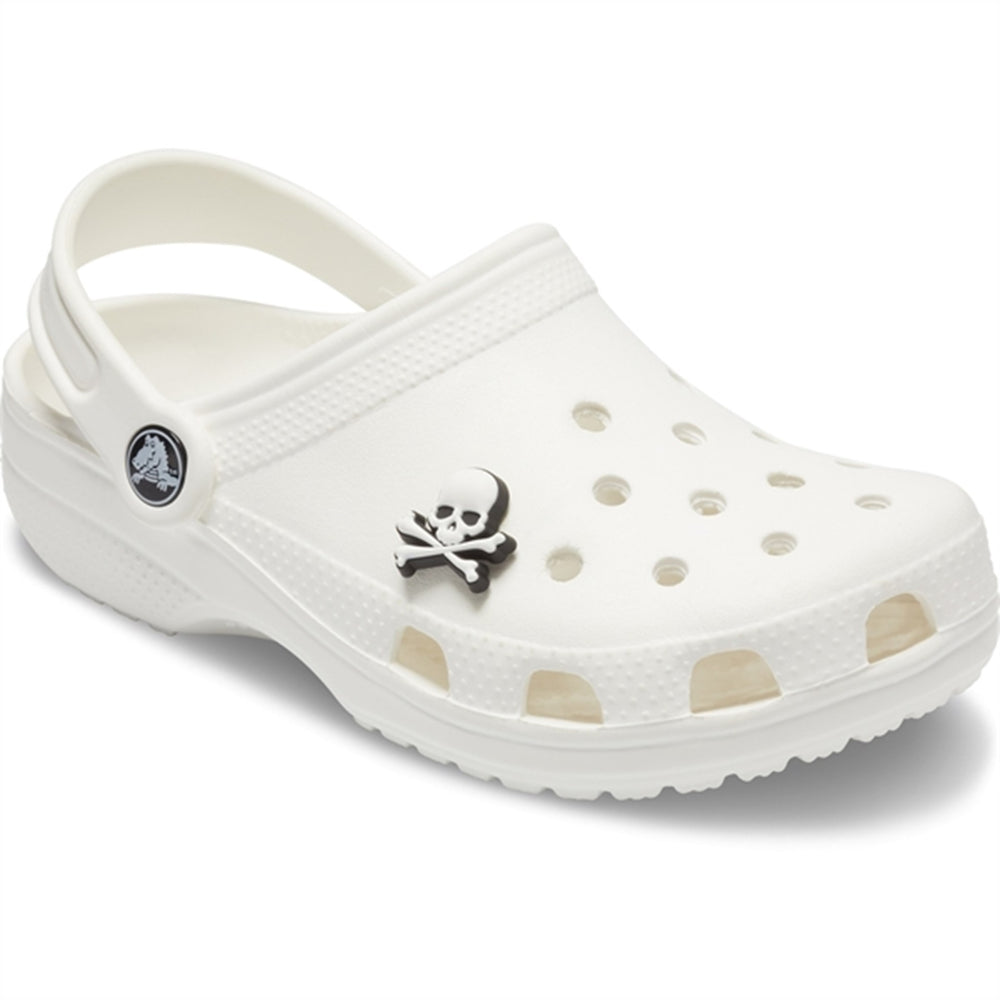 Køb Crocs Jibbitz™ Skull & Crossbones