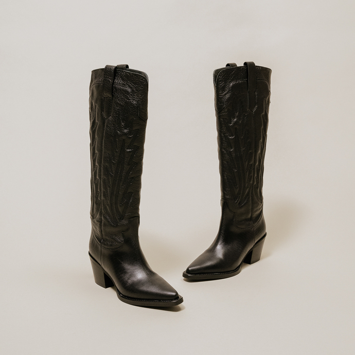 Bottes à talons épais et surpiqures apparentes  en cuir grainé noir