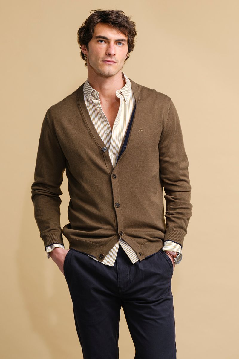 CAMISA ÀS RISCAS SLIM FIT