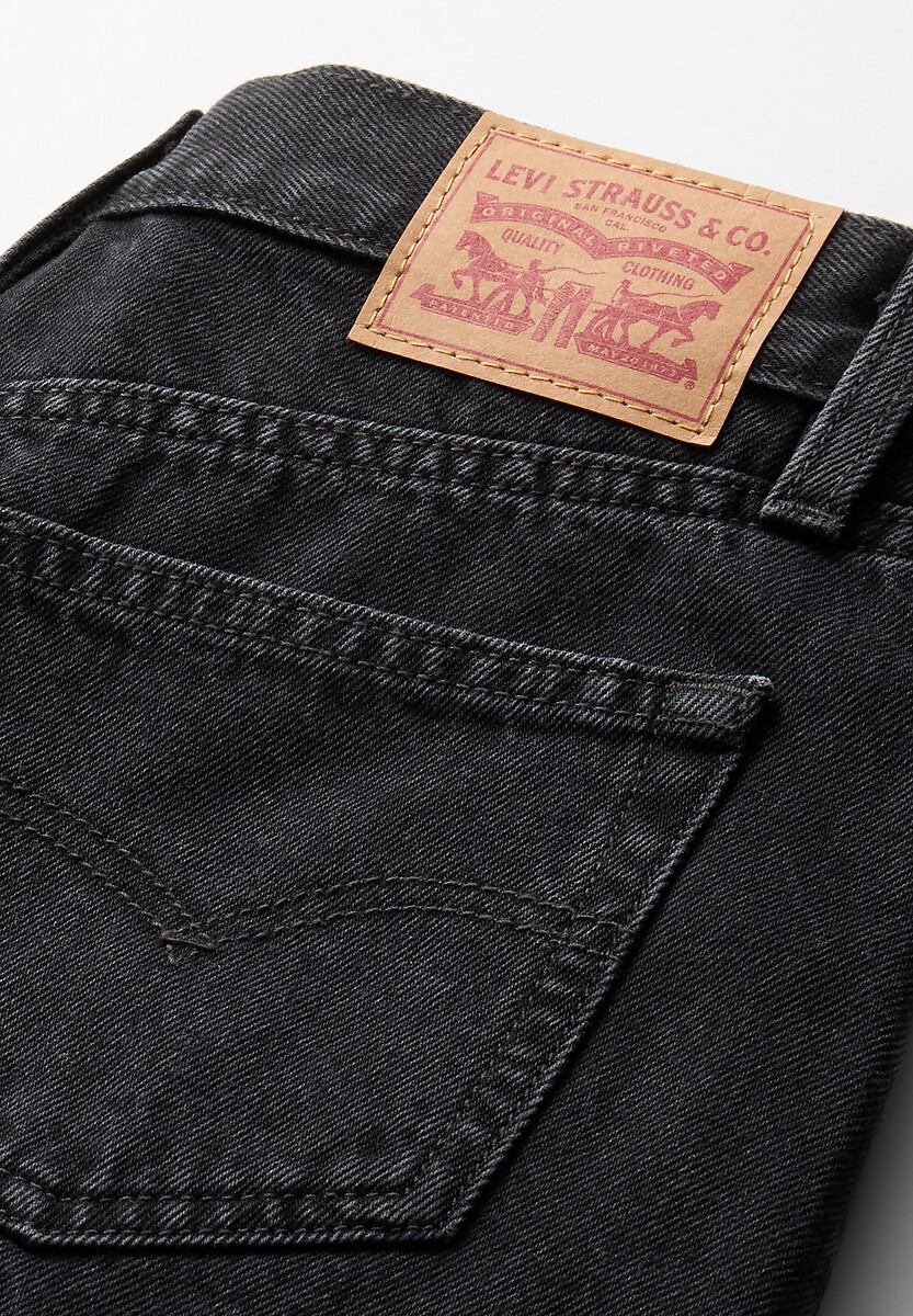 Saia retrô da Levi's com botões.