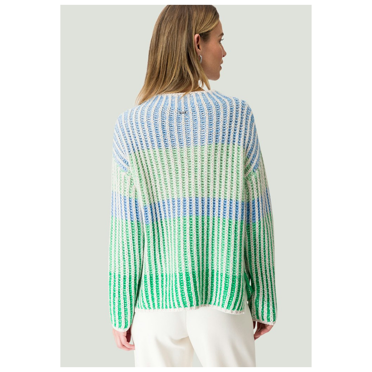 Zero Zero Pullover