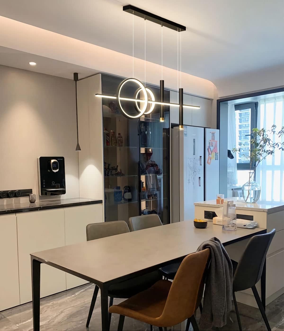 Moderne LED Pendelleuchte Esstisch Hängelampe Dimmbar Mit Fernbedienung Esszimmer Hängeleuchte Esszimmer Pendellampe Höhenverstellbar Kronleuchter für Wohnzimmer Büro Hängeleuchte (Schwarz, 100cm)