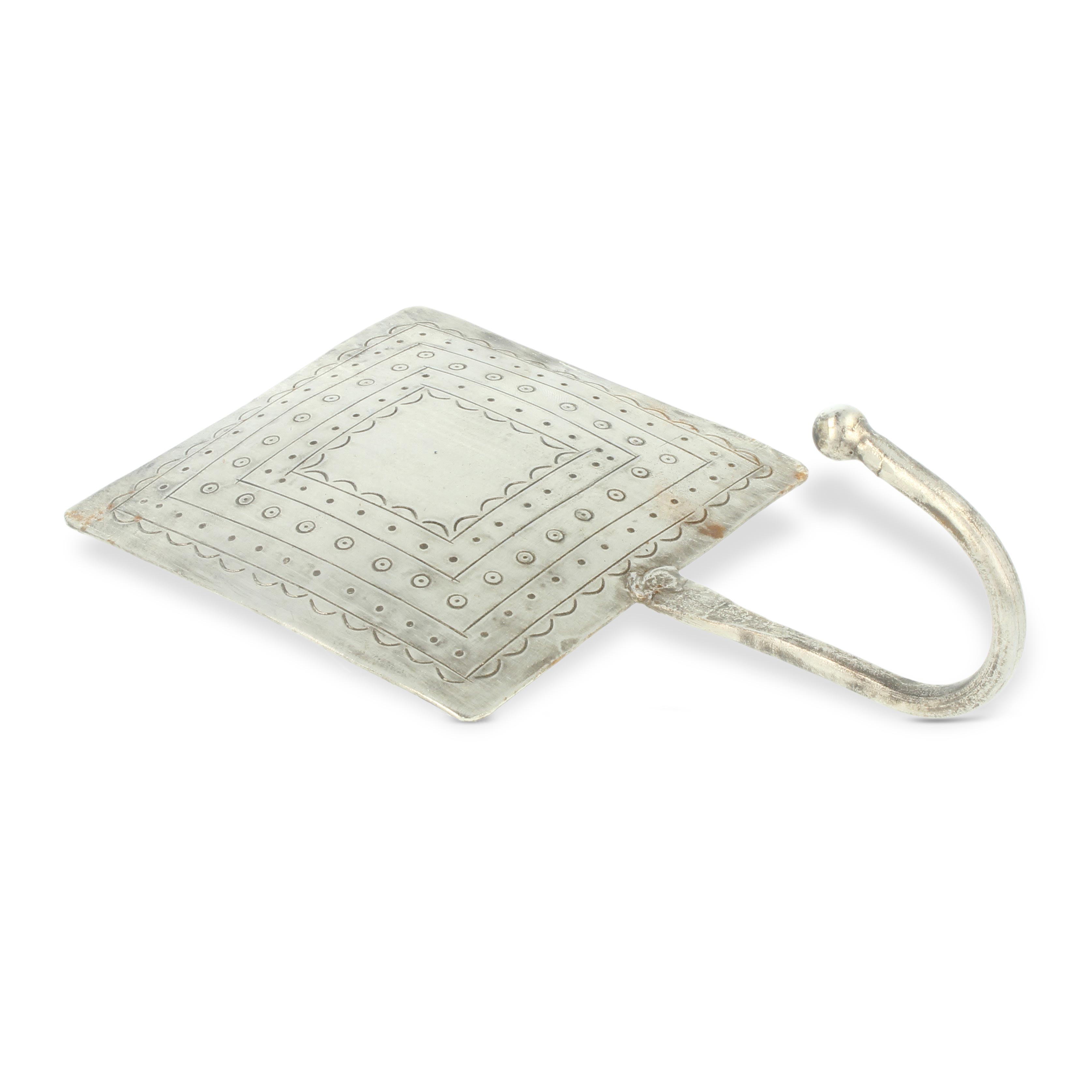 Wandhaken quadratisch, silber, L 10 cm, B 10 cm, H 17 cm von fischer's lagerhaus