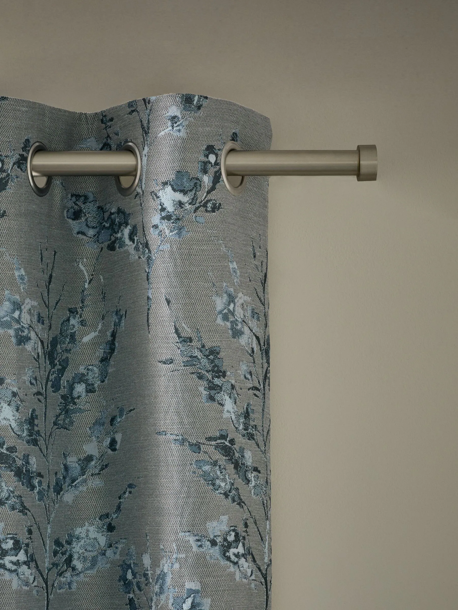 Floral Jacquard Eyelet Lined Curtains