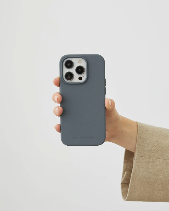 iPhone 17 Pro MagSafe Silikon Hülle Case Recycled (IDSICMS-I2561P-411) - Midnight Blue