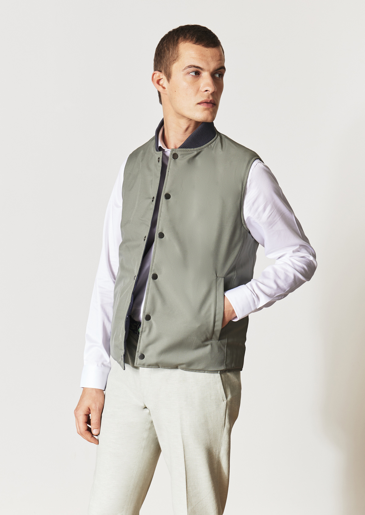 Doudoune light sans manches unie bleu jeans réversible